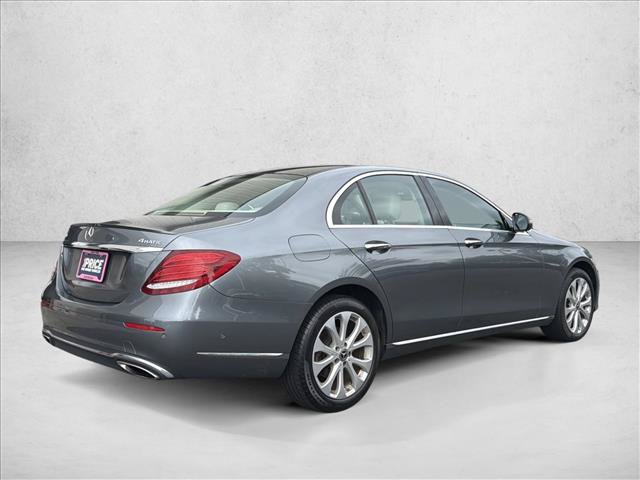 Used 2018 Mercedes-Benz E 300 4MATIC image 5