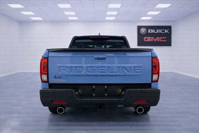Used 2025 Honda Ridgeline TrailSport image 7