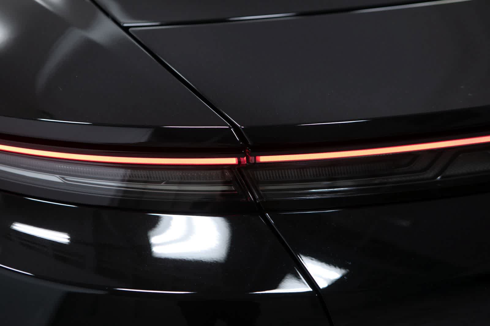New 2026 Porsche Taycan Turbo AWD/4WD image 18