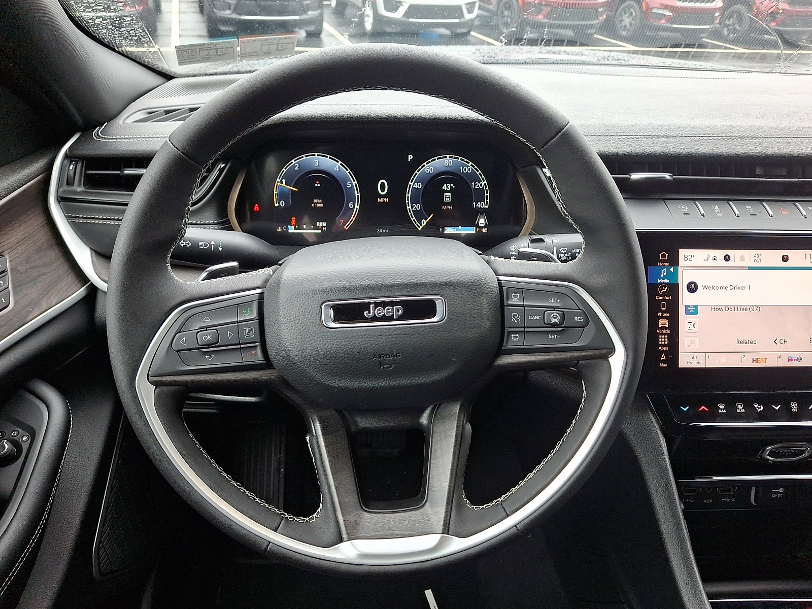 New 2026 Jeep Grand Cherokee Limited image 14