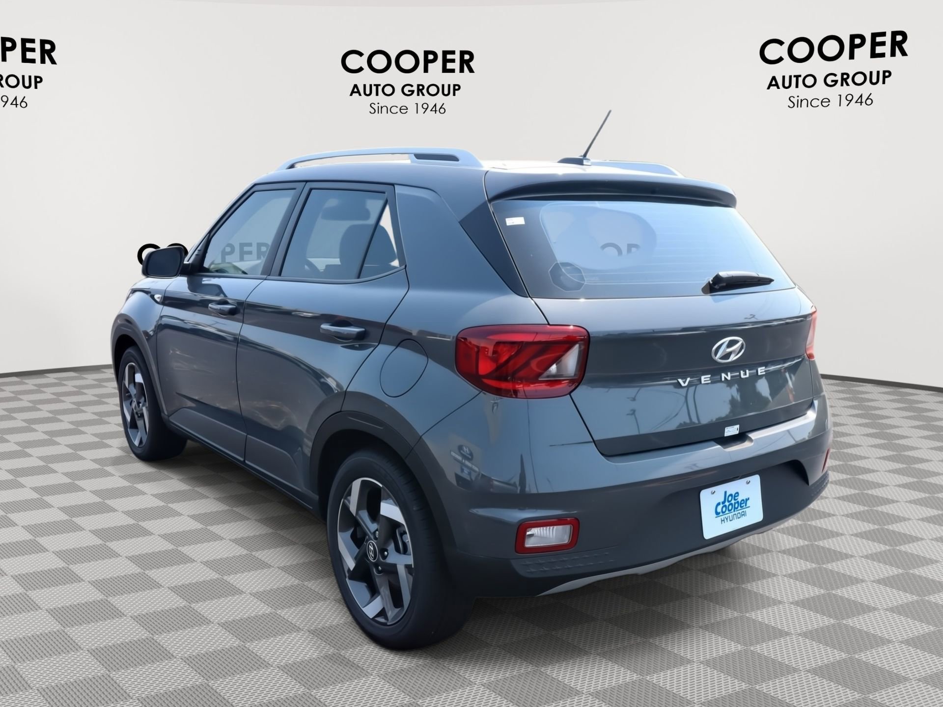 New 2025 Hyundai Venue SEL image 8