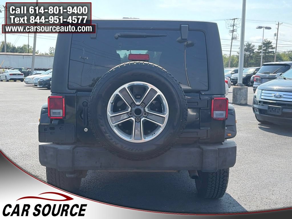 Used 2011 Jeep Wrangler Unlimited Sport AWD/4WD image 6