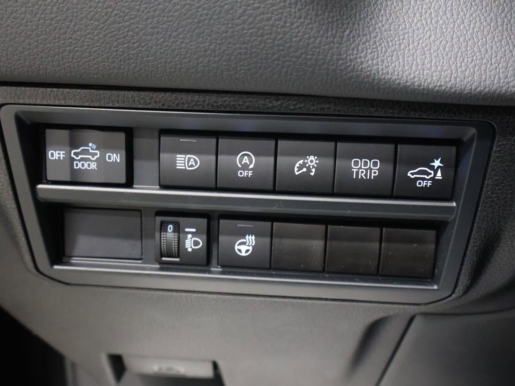 Used 2024 Toyota Tundra Limited image 36