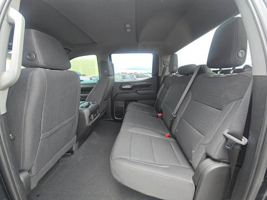 Used 2023 Chevrolet Silverado 1500 RST RWD image 17