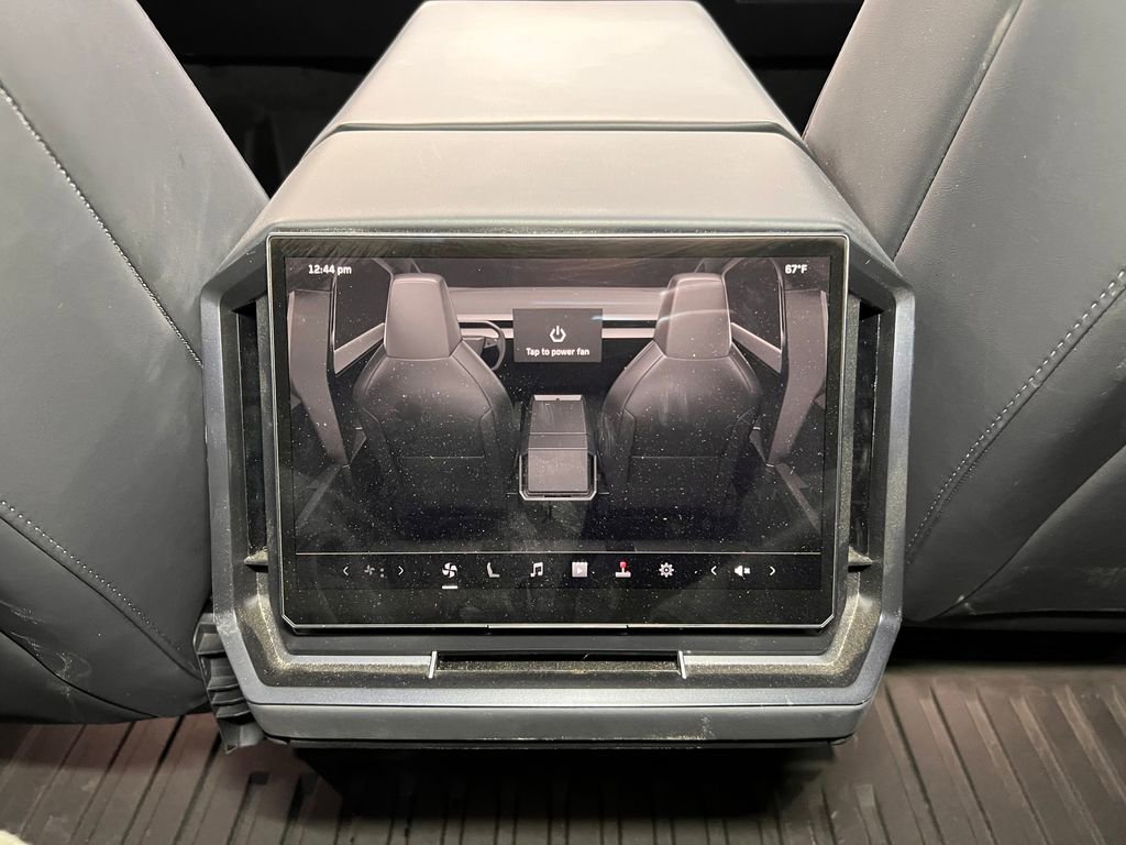 Used 2024 Tesla Cybertruck Cyberbeast AWD/4WD image 27