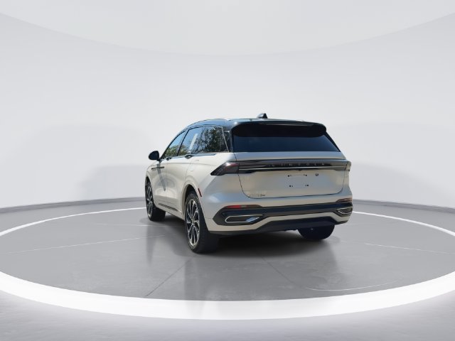 New 2026 Lincoln Nautilus Reserve AWD/4WD image 6