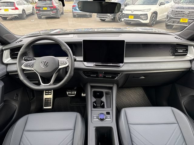 New 2026 Volkswagen Tiguan SE R-Line AWD/4WD image 12