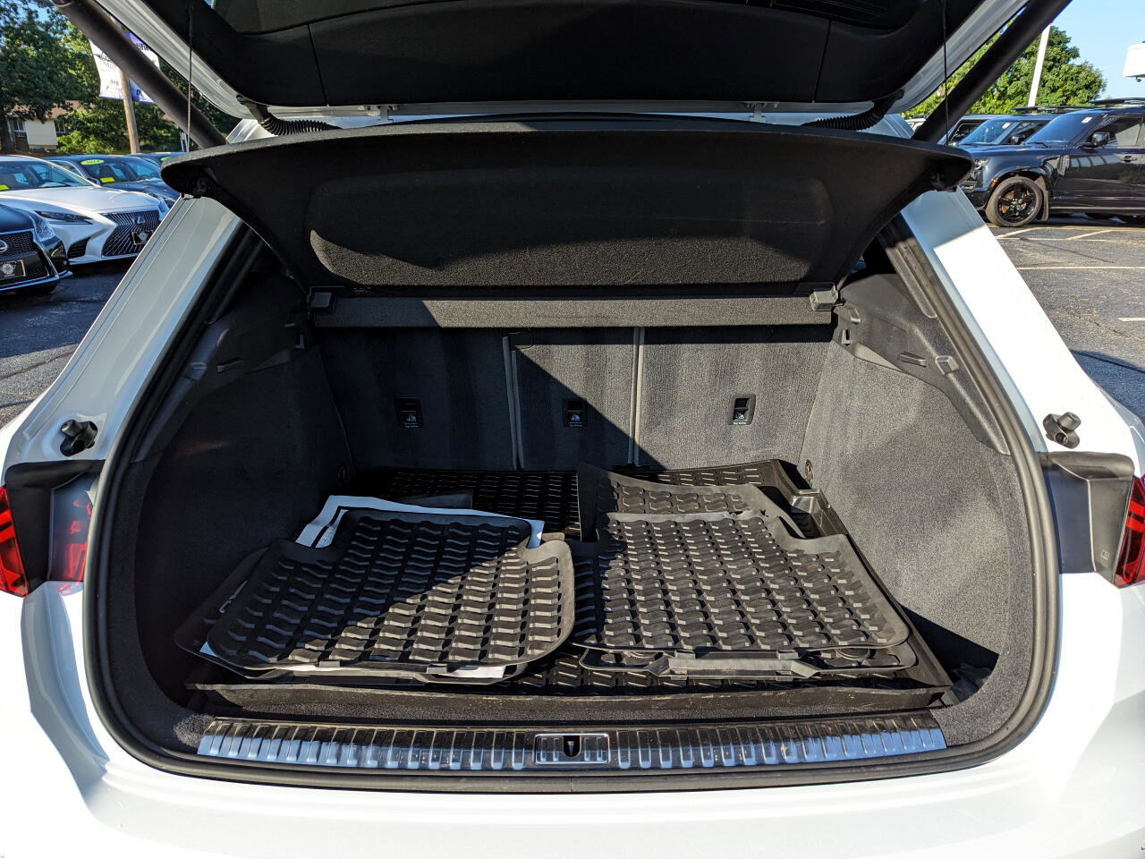 Used 2020 Audi Q3 2.0T Prestige image 43