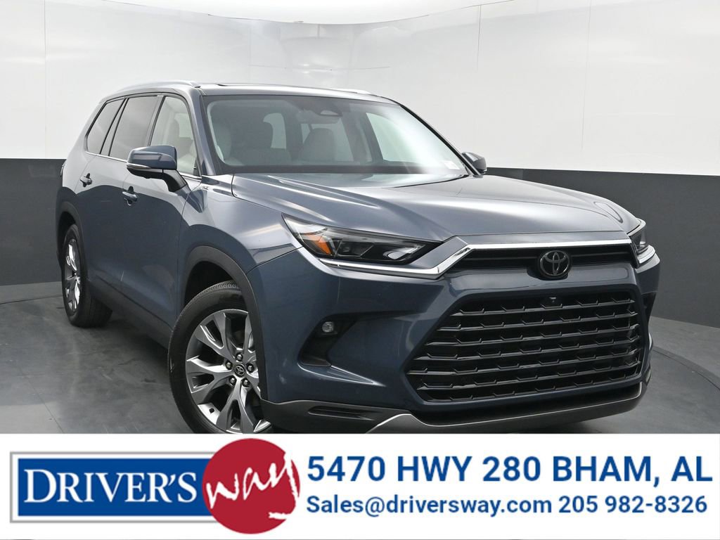 Used 2024 Toyota Grand Highlander Limited image 1