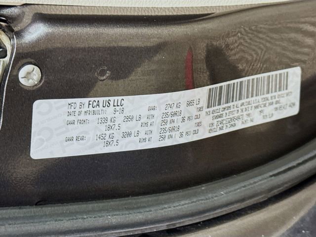 Used 2019 Chrysler Pacifica Touring-L Plus w/ Tire & Wheel Group image 35