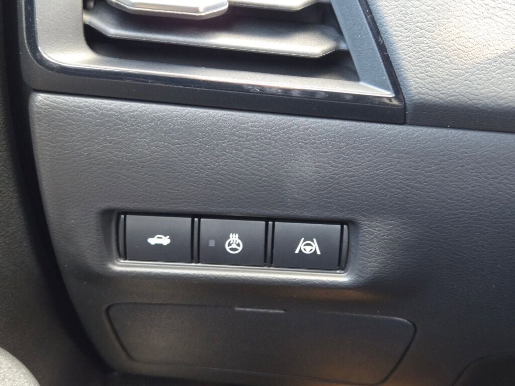 New 2026 Nissan Sentra SR w/ SR Premium Package image 25