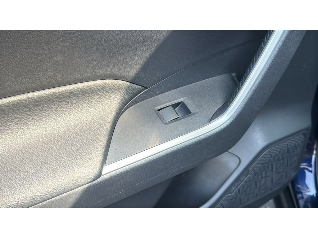 Used 2019 Toyota RAV4 XLE w/ Convenience Package AWD/4WD image 37