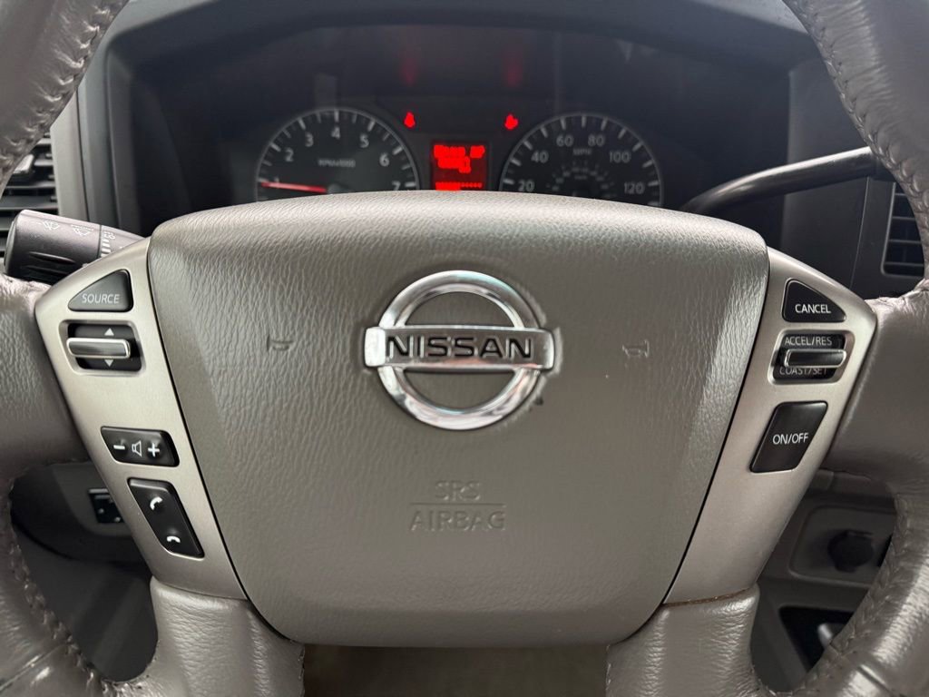 Used 2013 Nissan NV 3500 SL w/ Technology Pkg image 27