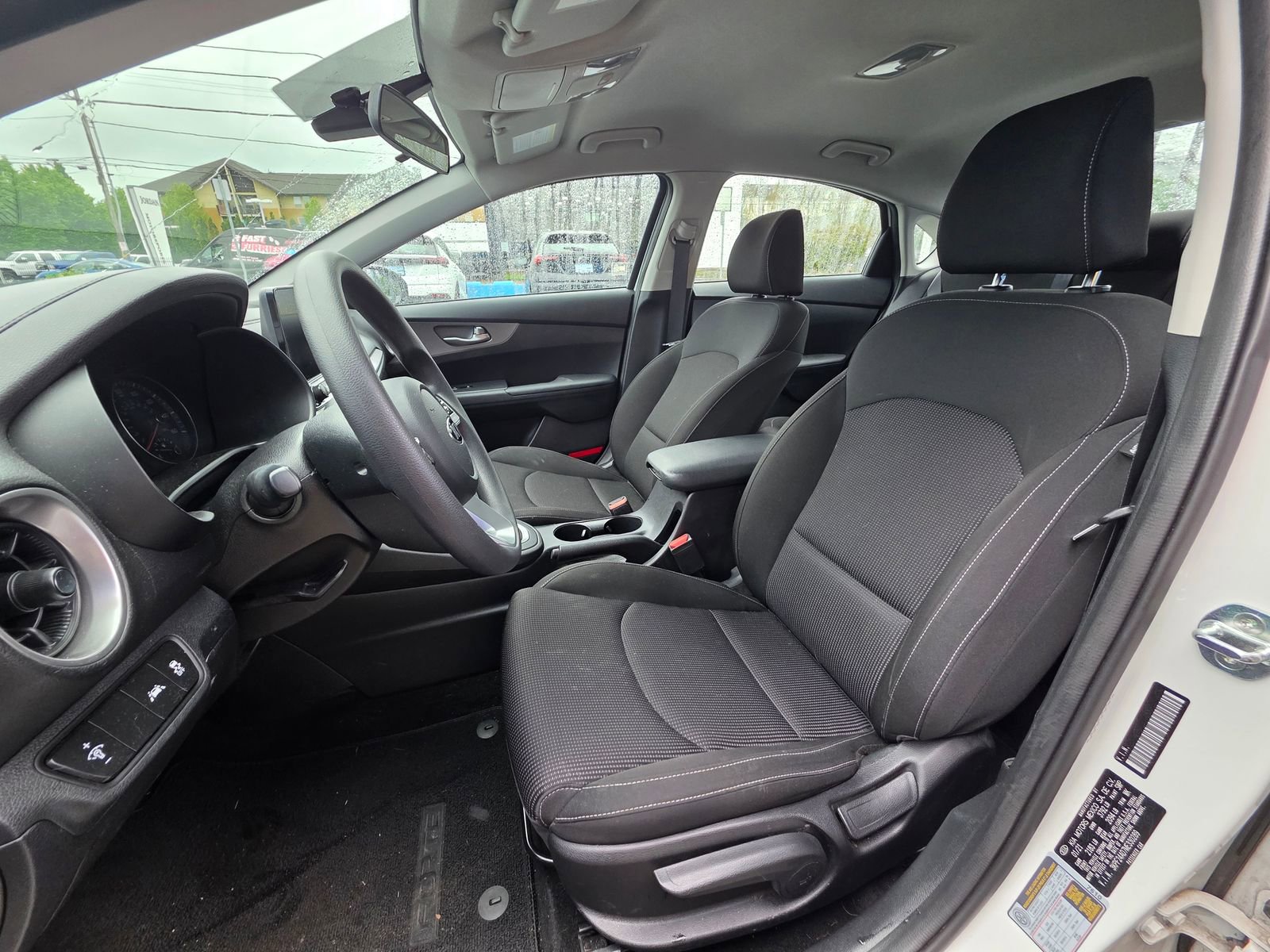 Used 2021 Kia Forte LXS image 11