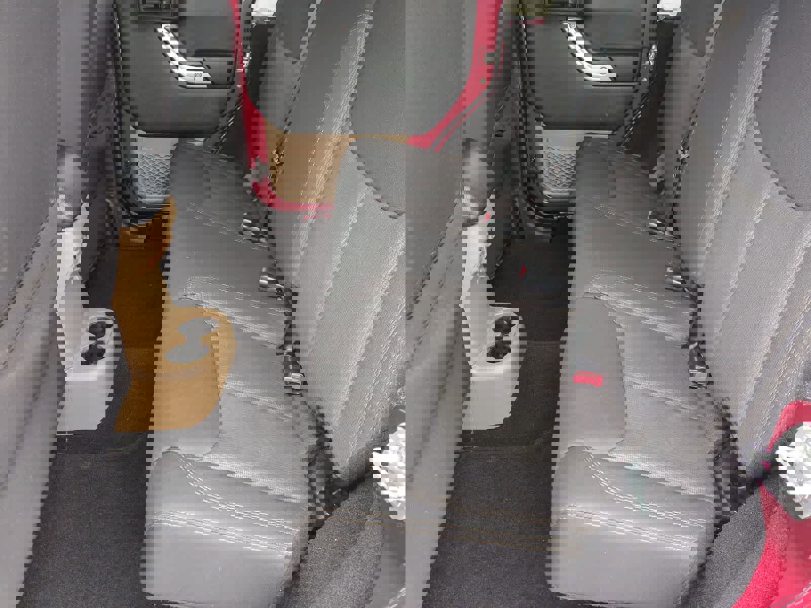 Used 2013 Jeep Wrangler Unlimited Sahara w/ Mopar Chrome Edition Group image 18