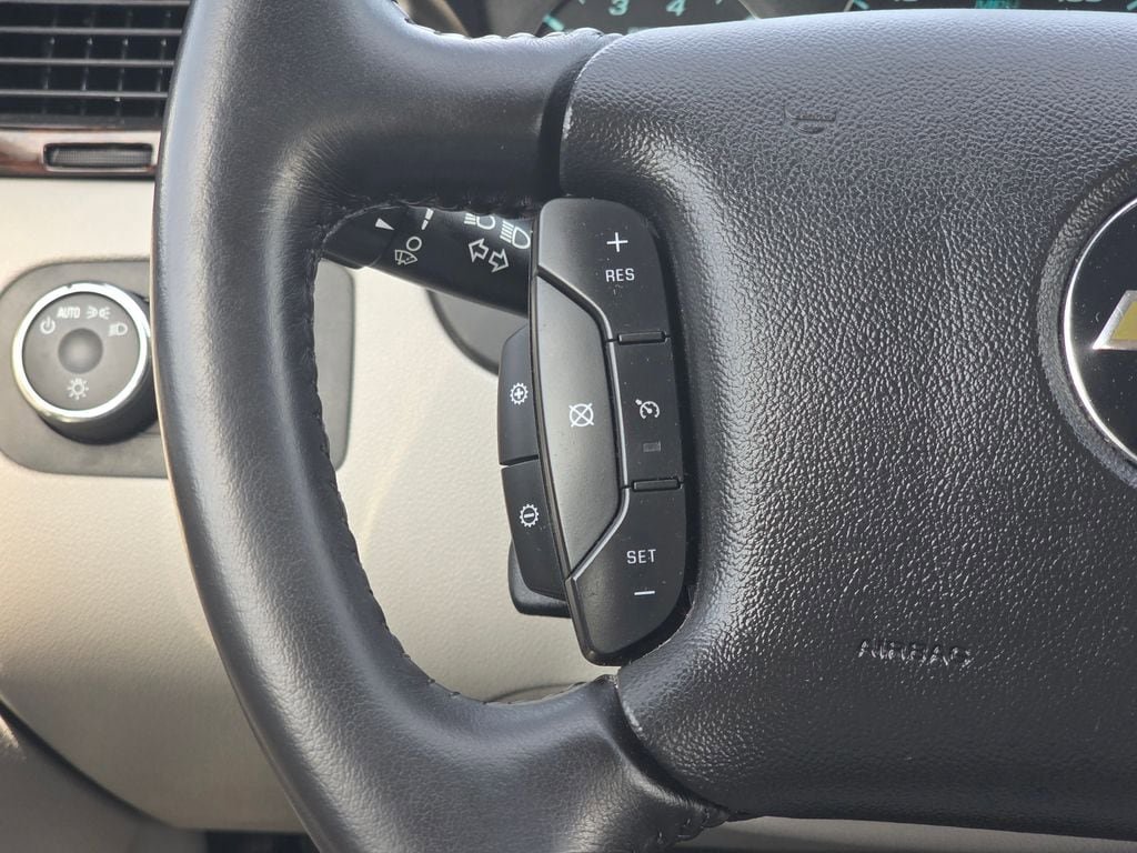 Used 2012 Chevrolet Impala LT FWD image 18