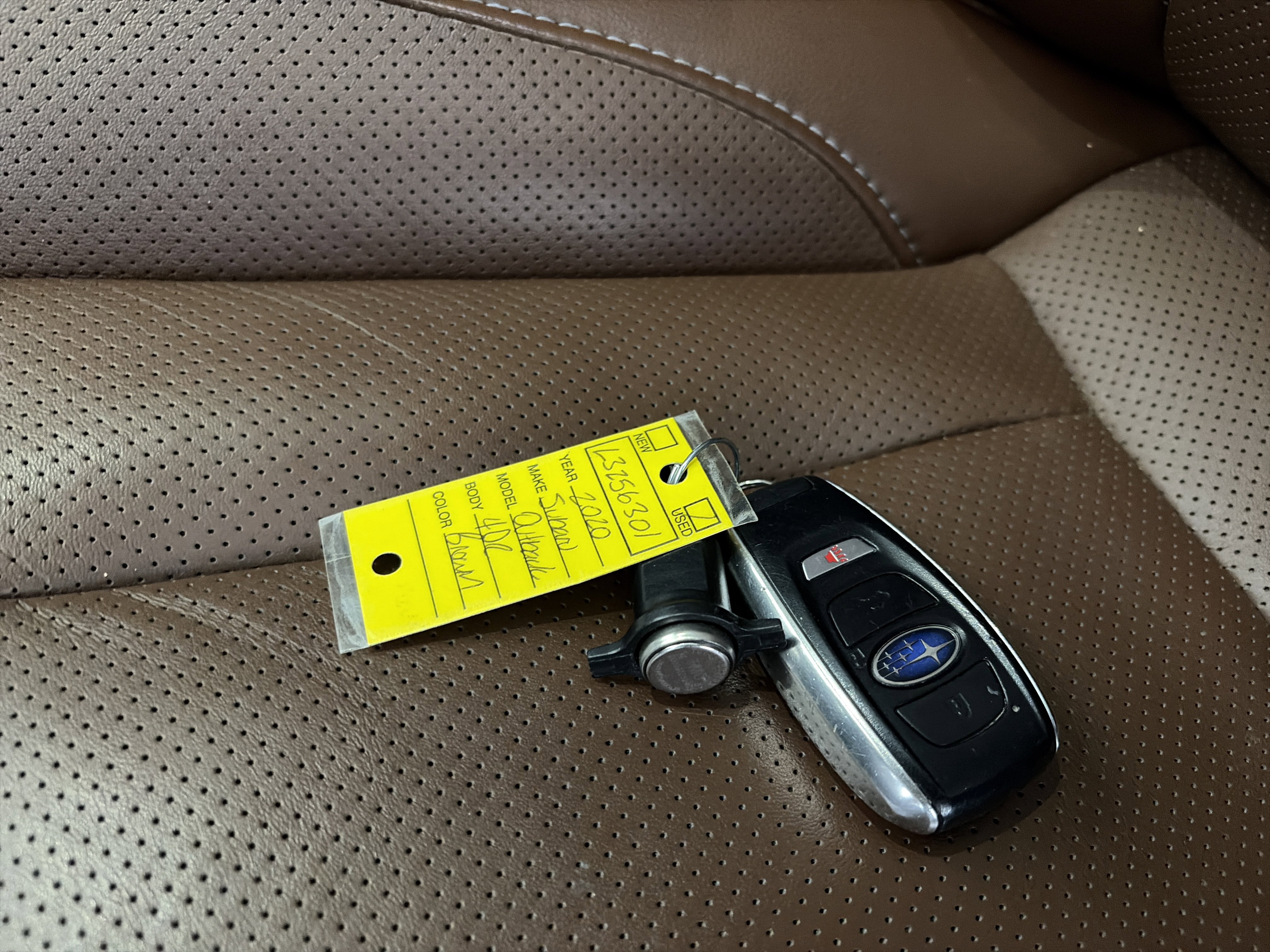 Used 2020 Subaru Outback Touring w/ Popular Package #2 image 33