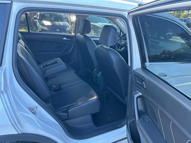 Used 2022 Volkswagen Tiguan SE FWD image 10