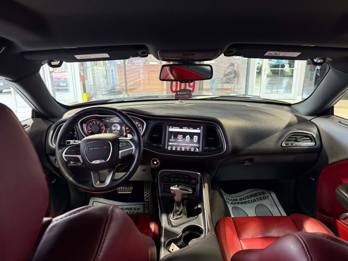 Used 2017 Dodge Challenger GT w/ Driver Convenience Group image 29