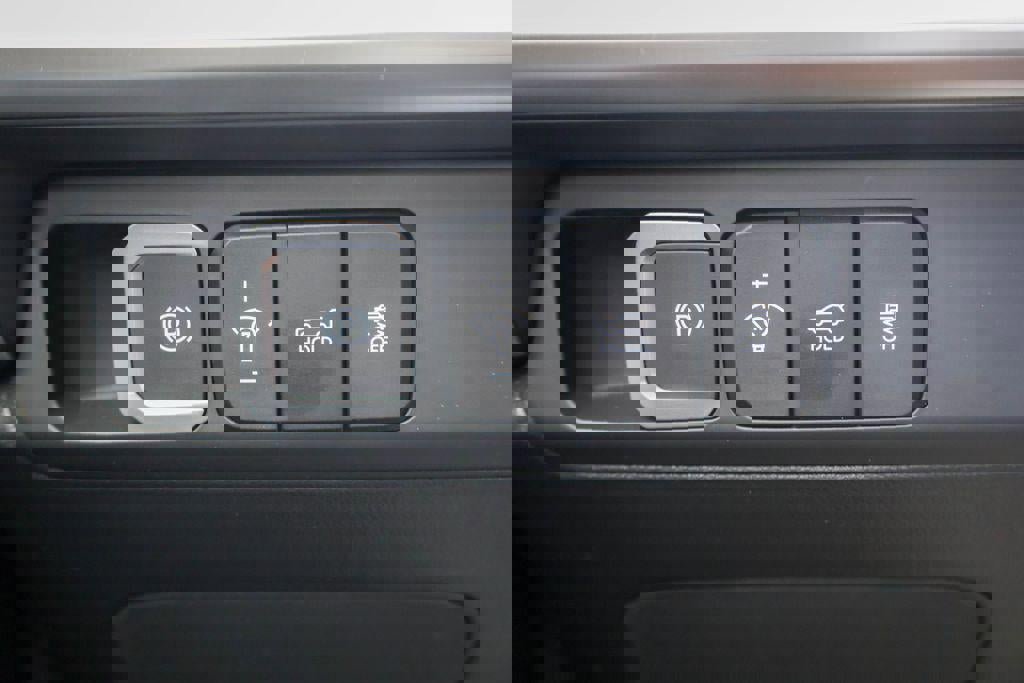 New 2026 Hyundai Santa Fe SE image 19