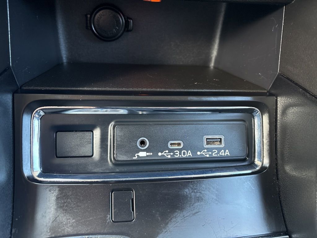 Used 2023 Subaru Ascent 8-Passenger image 22