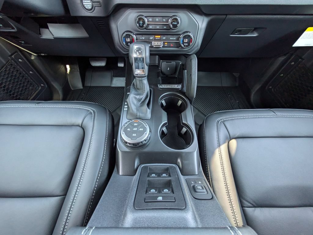 New 2026 Ford Bronco Outer Banks w/ Sasquatch Package AWD/4WD image 19