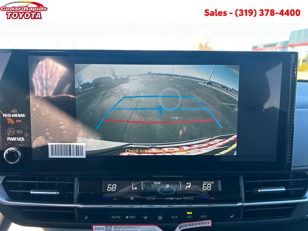 New 2026 Toyota Sienna XLE image 15