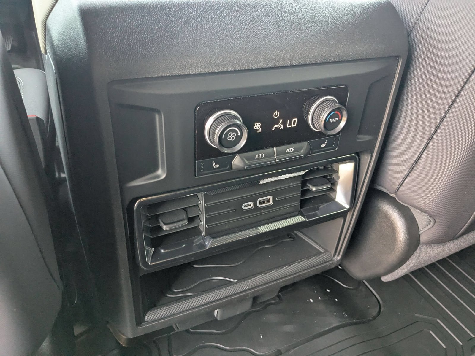 New 2026 GMC Hummer EV SUV AWD/4WD image 23