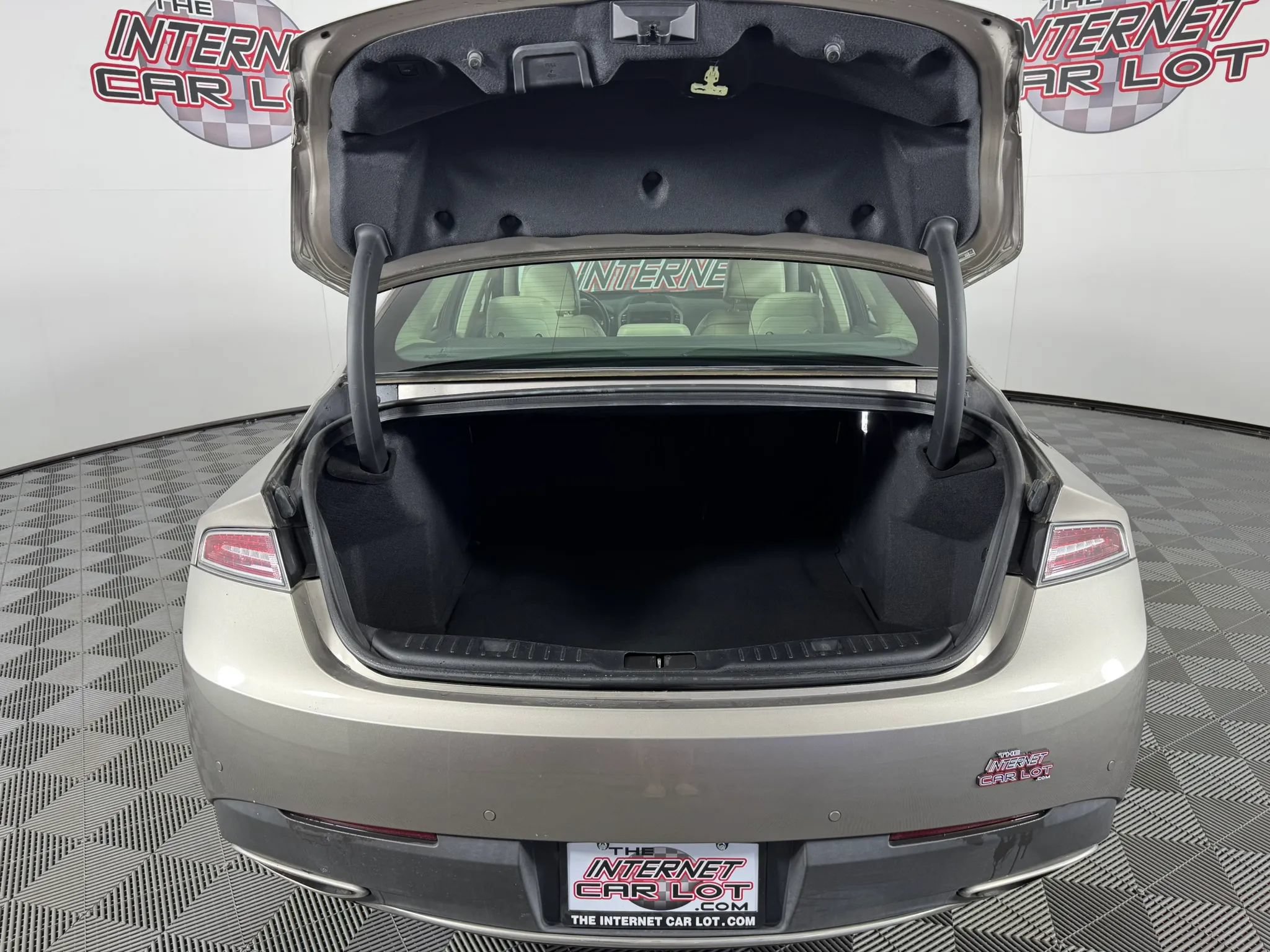 Used 2020 Lincoln MKZ Reserve FWD image 31