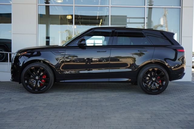 Used 2024 Land Rover Range Rover Sport Dynamic SE AWD/4WD image 5