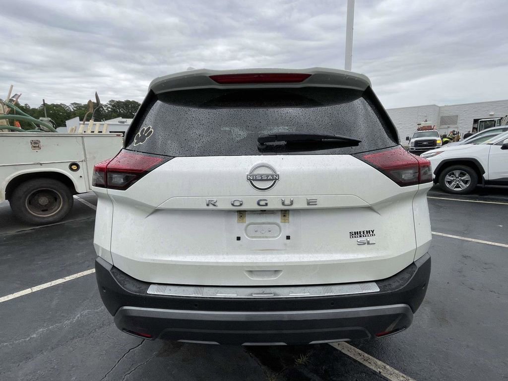 Used 2023 Nissan Rogue SL FWD image 24
