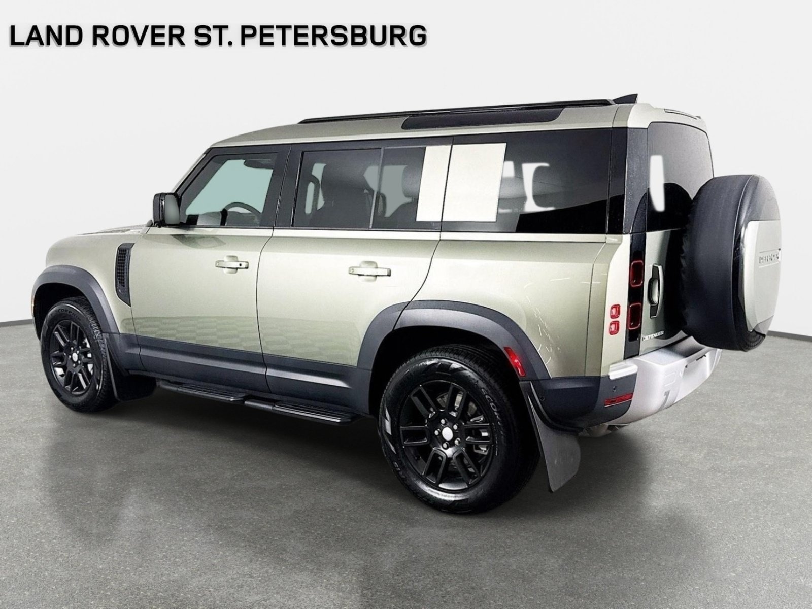 Used 2025 Land Rover Defender 110 S AWD/4WD image 7