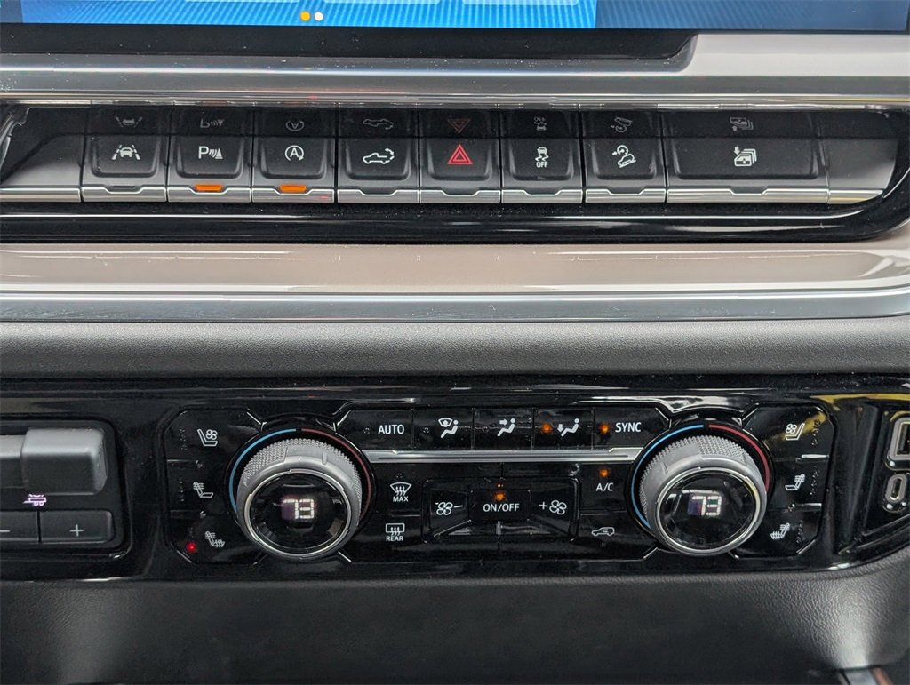 Used 2022 Chevrolet Silverado 1500 High Country w/ Z71 Off-Road Package image 22