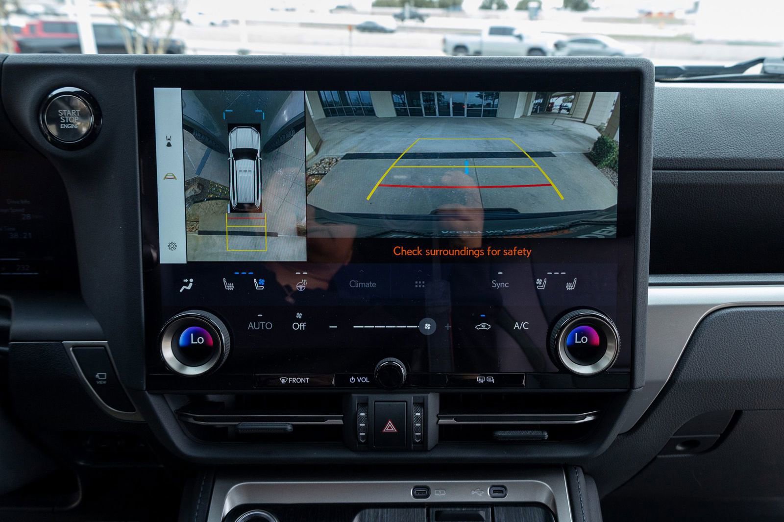 Used 2025 Lexus GX 550 image 25