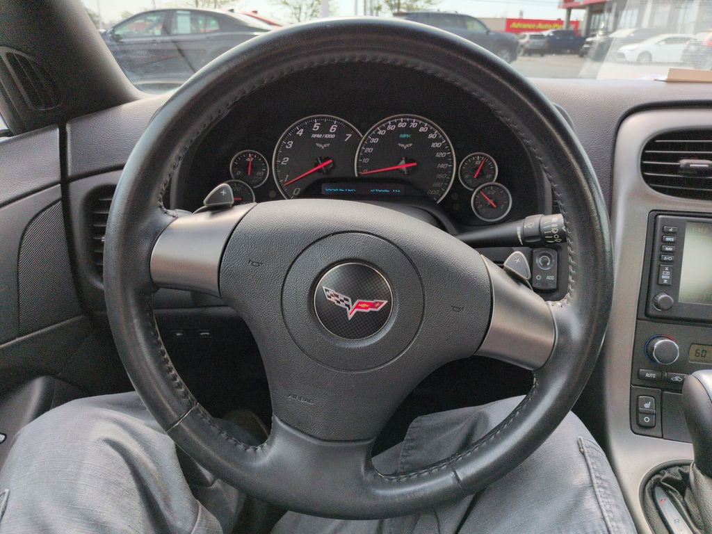 Used 2006 Chevrolet Corvette Convertible w/ Preferred Equipment Group image 13