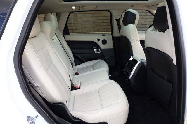 Used 2018 Land Rover Range Rover Sport HSE AWD/4WD image 28