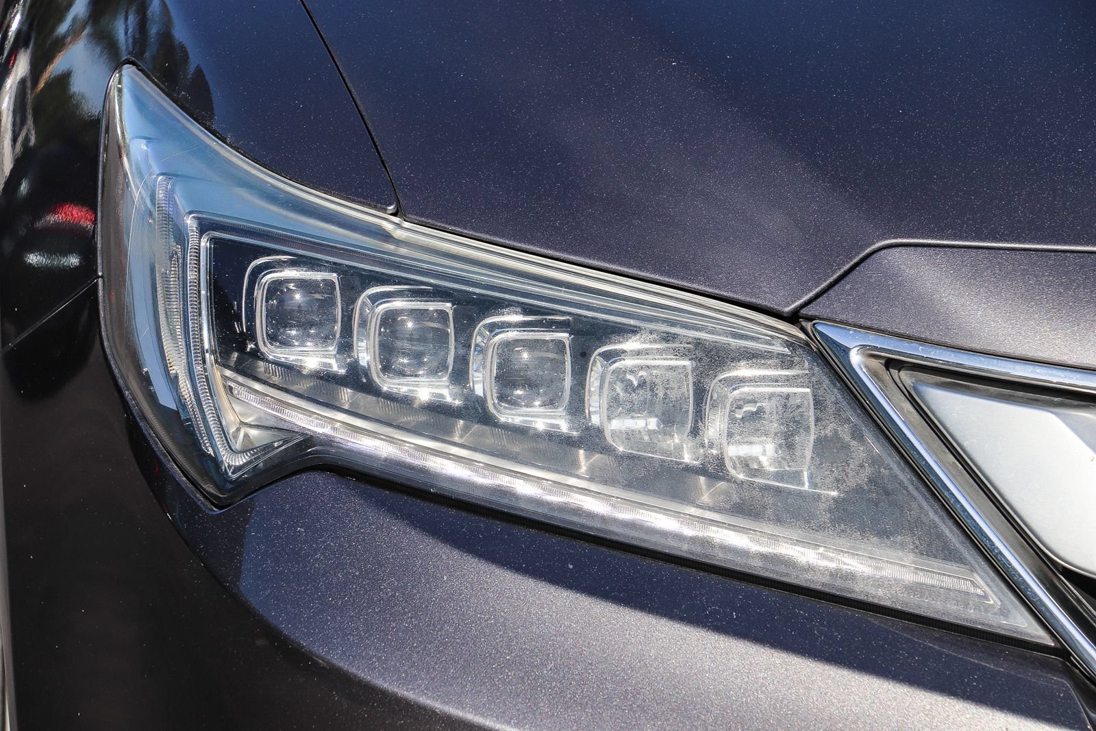 Used 2018 Acura ILX w/ AcuraWatch Plus Package FWD image 4