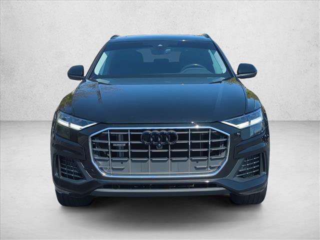 Used 2022 Audi Q8 Premium image 2