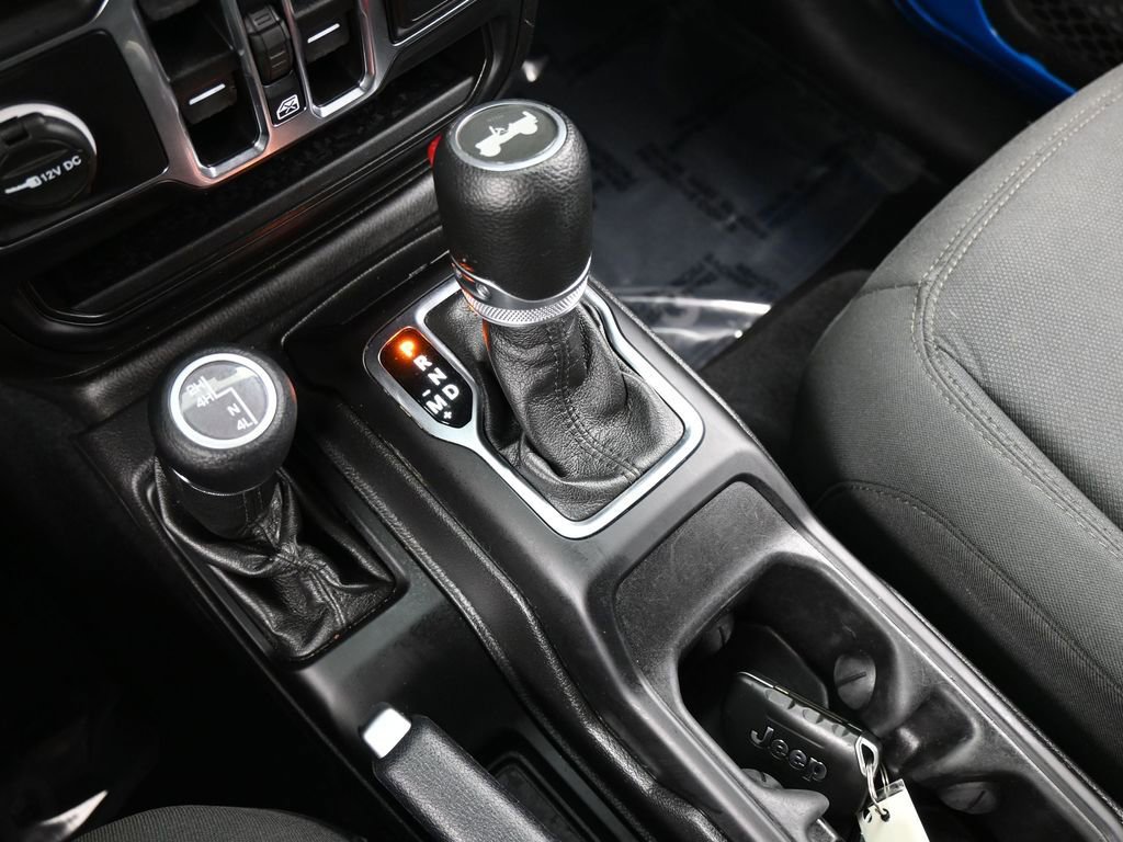 Used 2022 Jeep Wrangler Unlimited Sport image 23