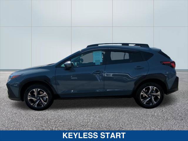 Used 2024 Subaru Crosstrek 2.0i Premium AWD/4WD image 2