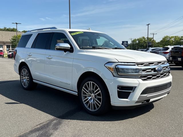 Used 2022 Ford Expedition Platinum AWD/4WD image 5