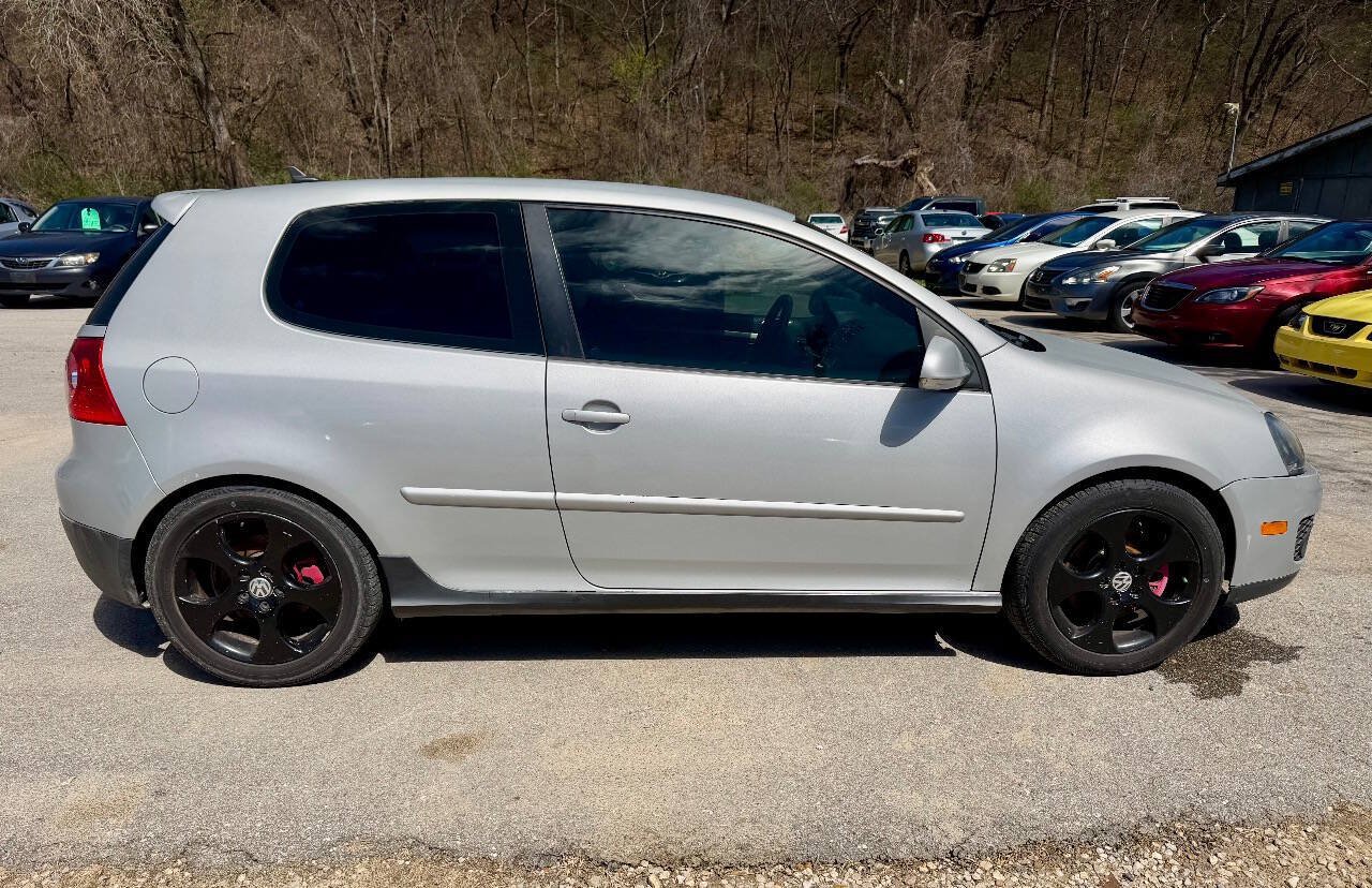 Used 2009 Volkswagen GTI 2-Door FWD image 4