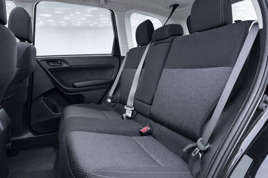 Used 2018 Subaru Forester 2.5i Premium w/ All-Weather Package image 15