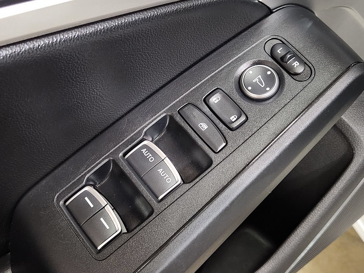 Used 2024 Acura Integra FWD image 44