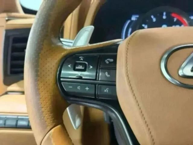 Used 2018 Lexus LC 500h w/ Touring Package image 50