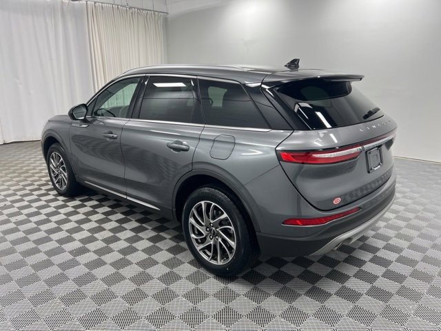 Certified 2022 Lincoln Corsair AWD w/ Equipment Group 101A image 4