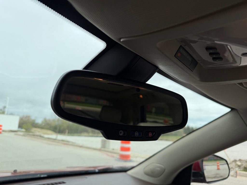 Used 2015 Cadillac SRX Luxury FWD image 17