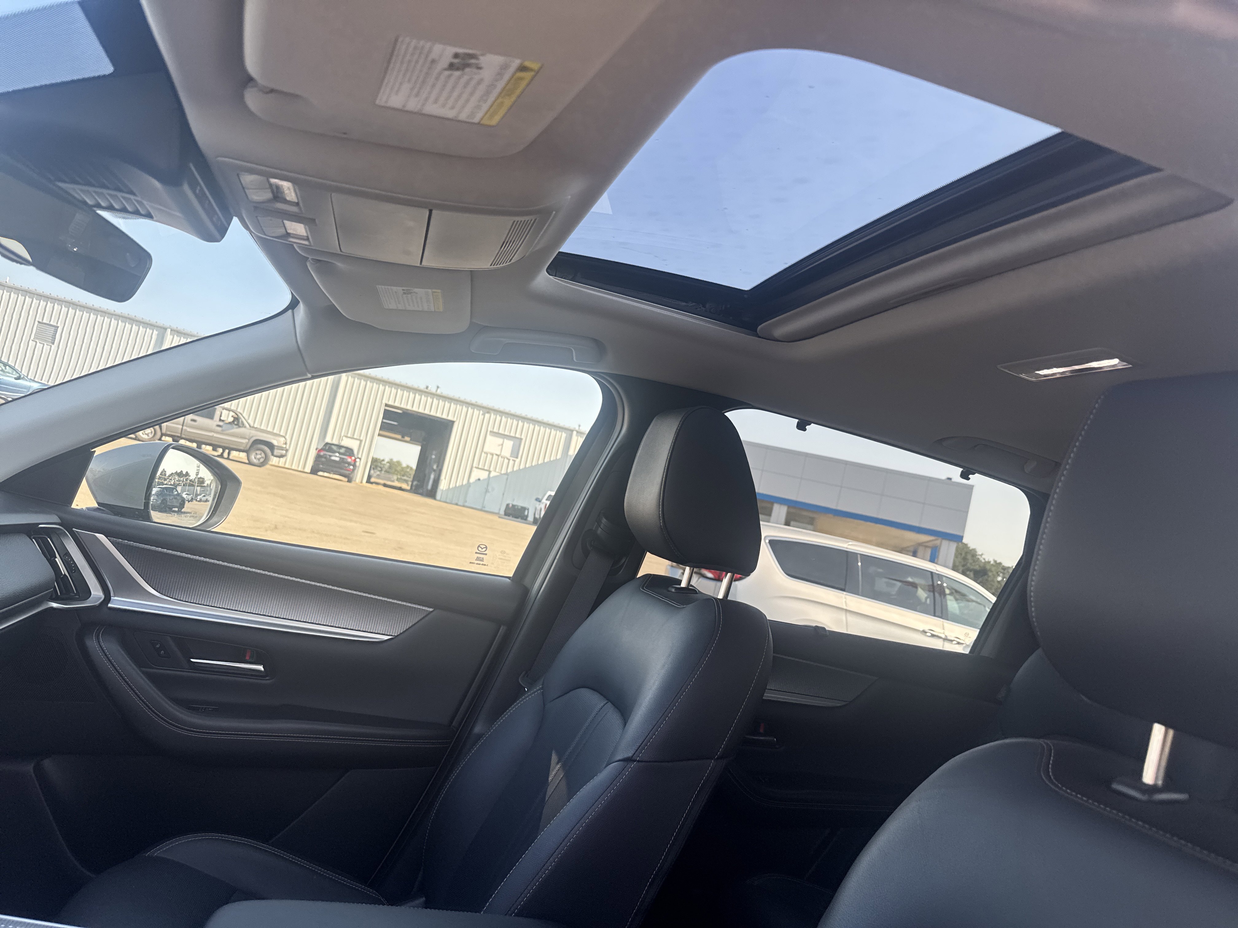 Used 2025 MAZDA CX-90 3.3 Turbo w/ Preferred Package image 14