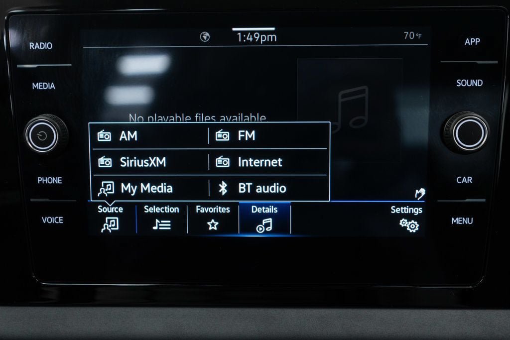 Used 2025 Volkswagen Jetta SE w/ Black Wheel Package FWD image 23