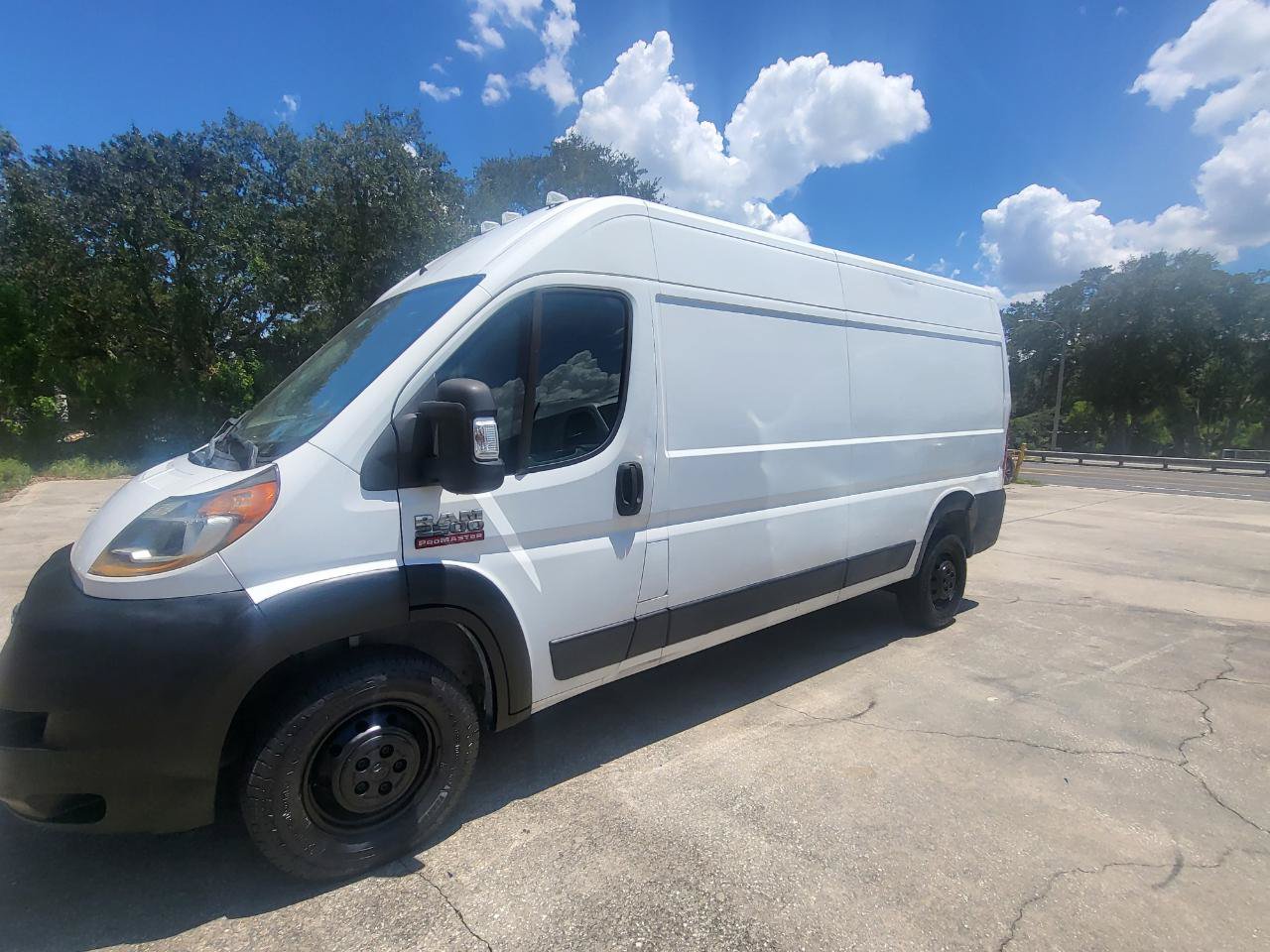 Used 2017 RAM ProMaster 2500 FWD image 22